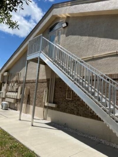 3860 Sun City Center Blvd, Sun City Center, FL à louer - Photo du bâtiment - Image 3 de 5