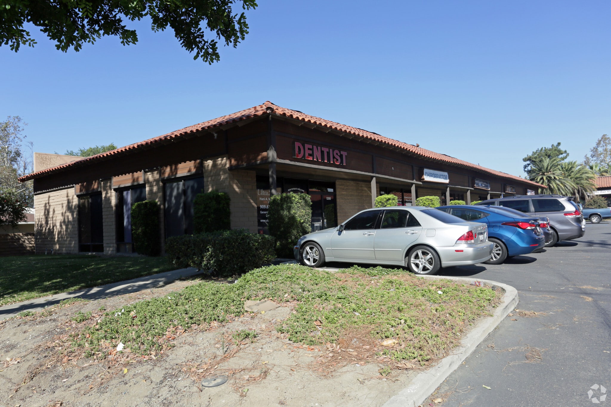 5260-5284 Francis Ave, Chino, CA for lease Primary Photo- Image 1 of 6