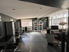 20A-20C High St, Exeter for lease Interior Photo- Image 1 of 5