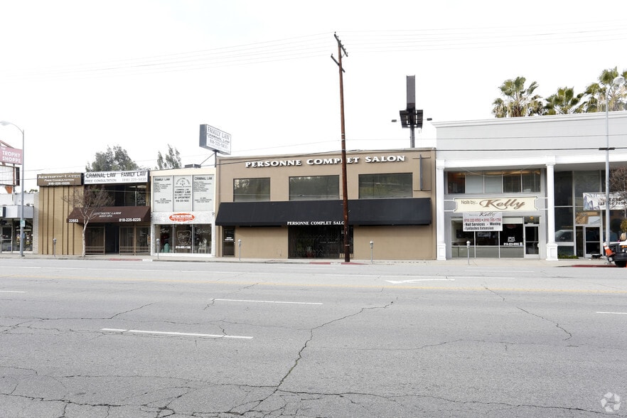 22547 Ventura Blvd, Woodland Hills, CA for lease - Primary Photo - Image 1 of 2