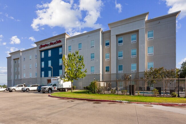 Plus de détails pour 3415 Ansley Blvd, Denison, TX - Services hôteliers à vendre