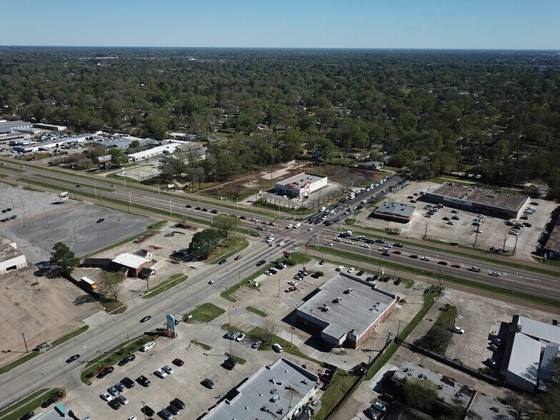 11311 Florida Blvd, Baton Rouge, LA à vendre - Photo du bâtiment - Image 3 de 6