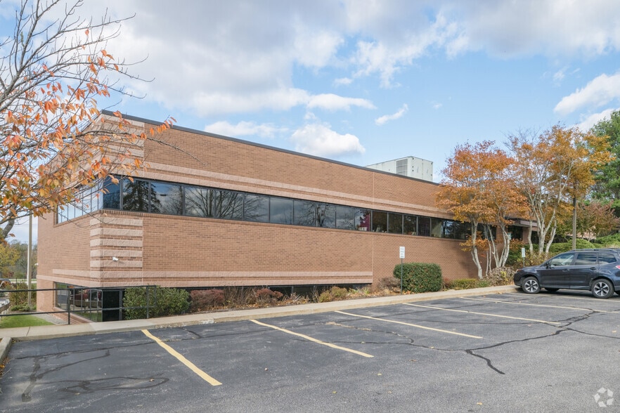 360 Kingstown Rd, Narragansett, RI for sale - Building Photo - Image 3 of 4