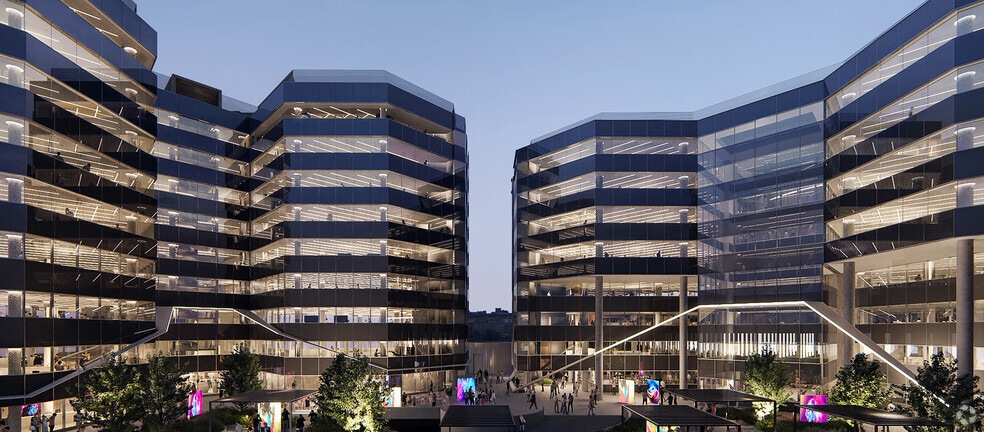 Travesía Costa Brava, 6-8, Madrid, Madrid for lease - Building Photo - Image 1 of 11