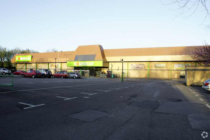 Rose Ln, Barnstaple for lease - Primary Photo - Image 1 of 4