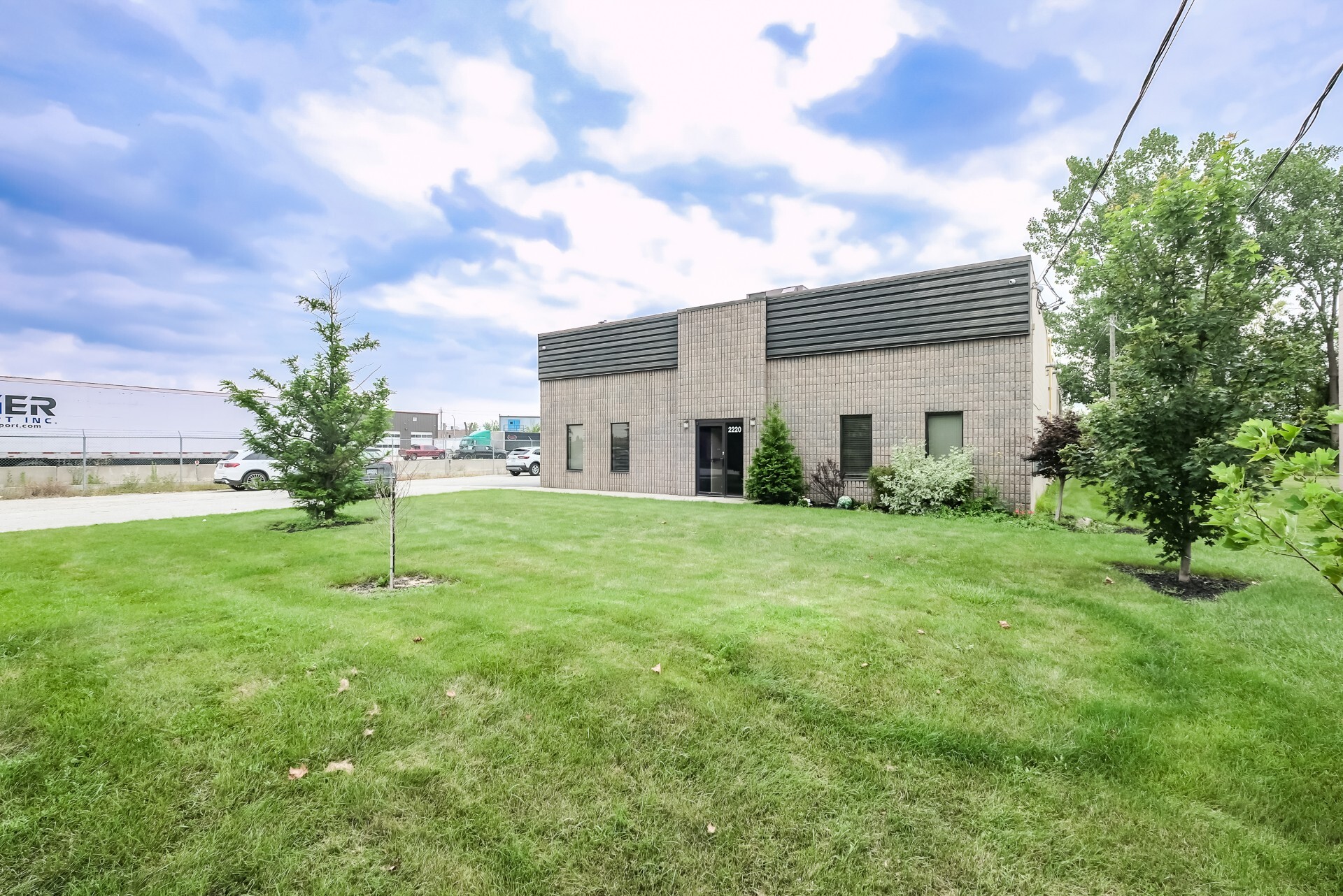 2220 Olympia Dr, Oldcastle, ON for sale Building Photo- Image 1 of 1