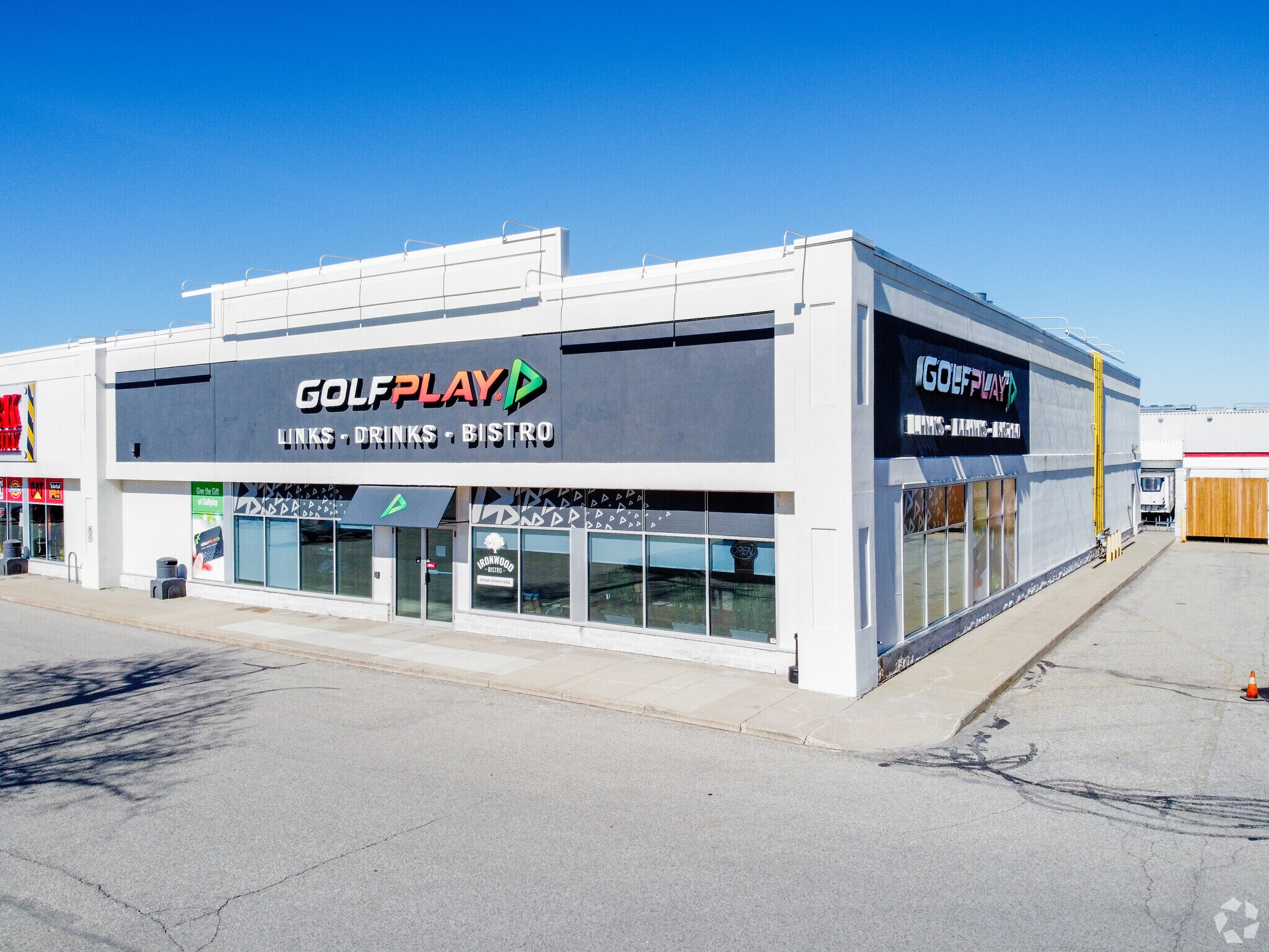 4500 King St E, Kitchener, ON à vendre Photo du bâtiment- Image 1 de 1