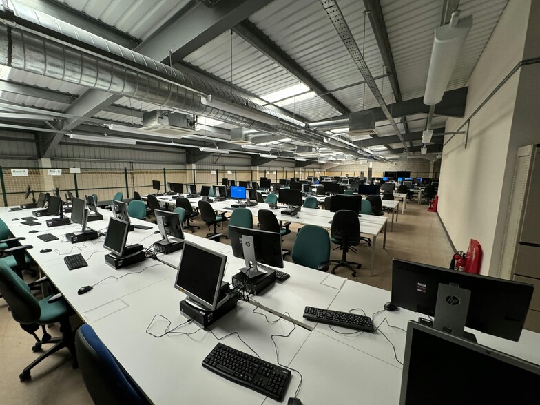 North Portway Close, Northampton à vendre - Photo intérieure - Image 2 de 3