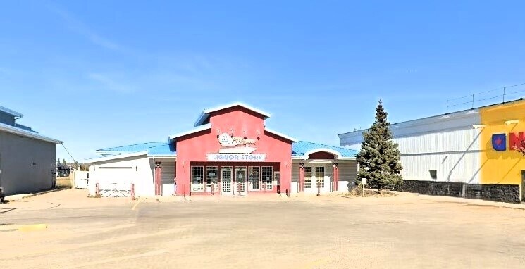 75 Hewlett Park Landng, Sylvan Lake, AB à vendre - Photo du bâtiment - Image 2 de 6