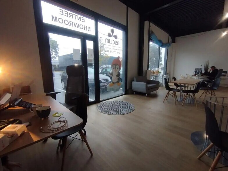 4 Chemin Du Chapitre, Toulouse for lease - Building Photo - Image 2 of 3