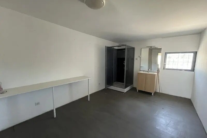 Office in Saint-Jean-de-Védas for lease - Interior Photo - Image 3 of 4