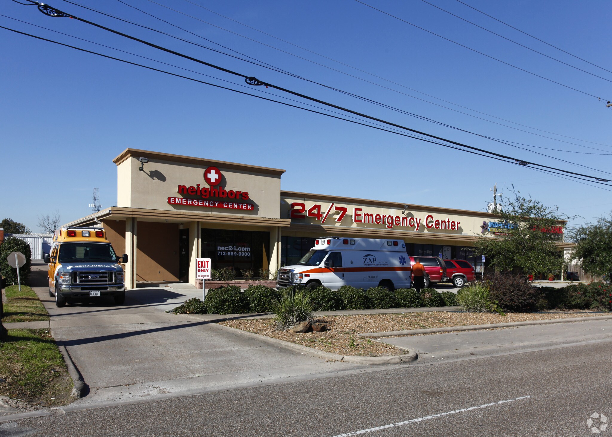 6030 S Rice Ave, Houston, TX for lease Primary Photo- Image 1 of 11