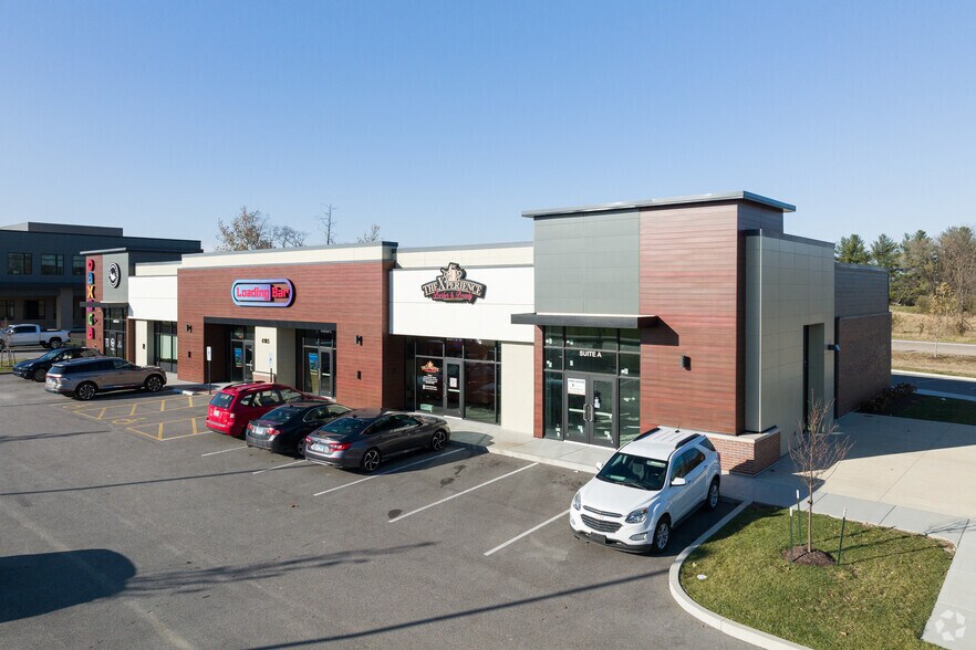 6185 Bennett Dr, Edwardsville, IL à louer - Photo du bâtiment - Image 2 de 13