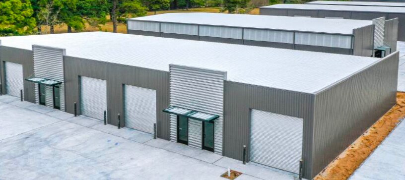 Cypress Rosehill Business Park portefeuille de 3 propriétés à vendre sur LoopNet.ca - Photo du bâtiment - Image 1 de 5