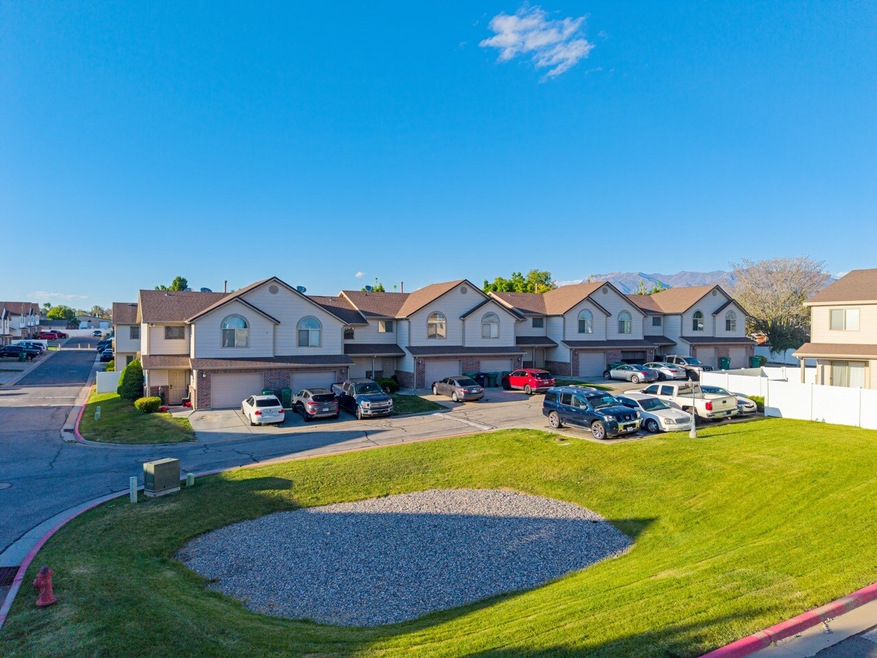 860 S 550 E, Clearfield, UT à vendre Photo principale- Image 1 de 2