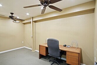 1485 Atlanta Ct, Turlock, CA for lease Interior Photo- Image 2 of 21