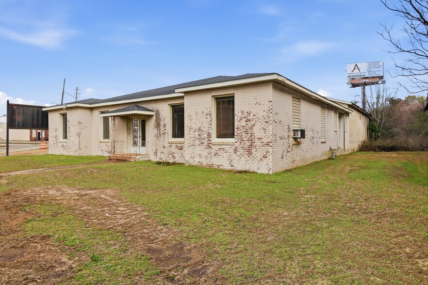 401 Hodges Ave, Albany, GA à vendre - Photo du bâtiment - Image 2 de 55
