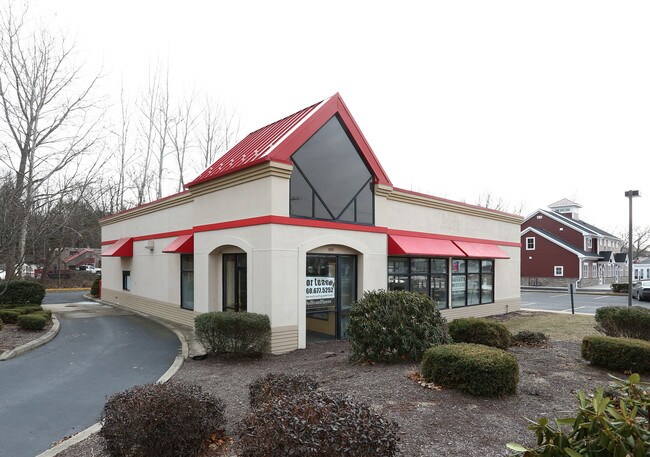 Plus de détails pour 980 S Main St, Cheshire, CT - Commerce de détail à louer