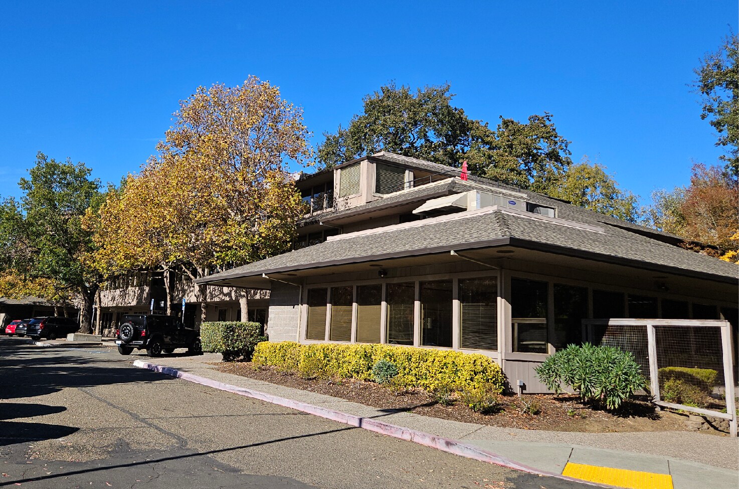 1682 Novato Blvd, Novato, CA à louer Photo du bâtiment- Image 1 de 17