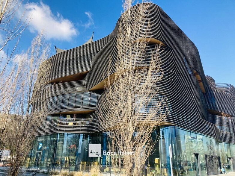 52 Quai Rambaud, Lyon à louer - Photo du bâtiment - Image 3 de 7