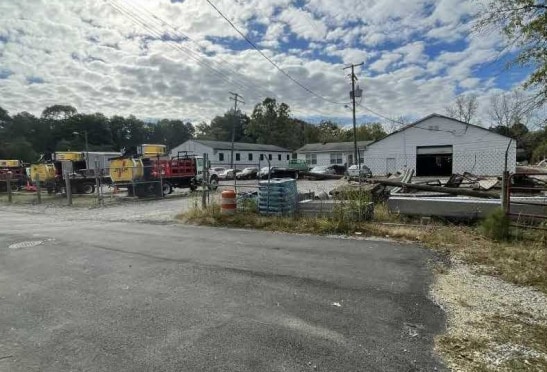 3007-3015 Falling Creek Ave, Richmond, VA for sale - Building Photo - Image 2 of 8