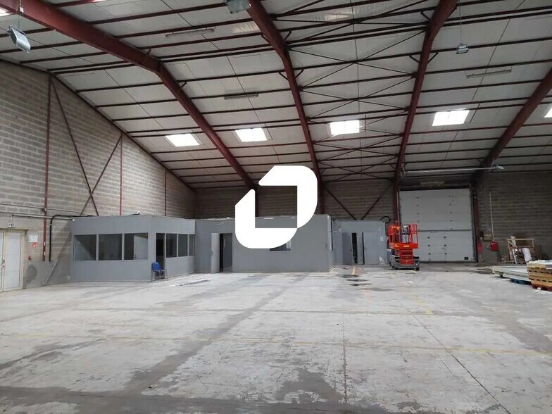 Flex dans Coignières à louer - Photo intérieure - Image 2 de 7