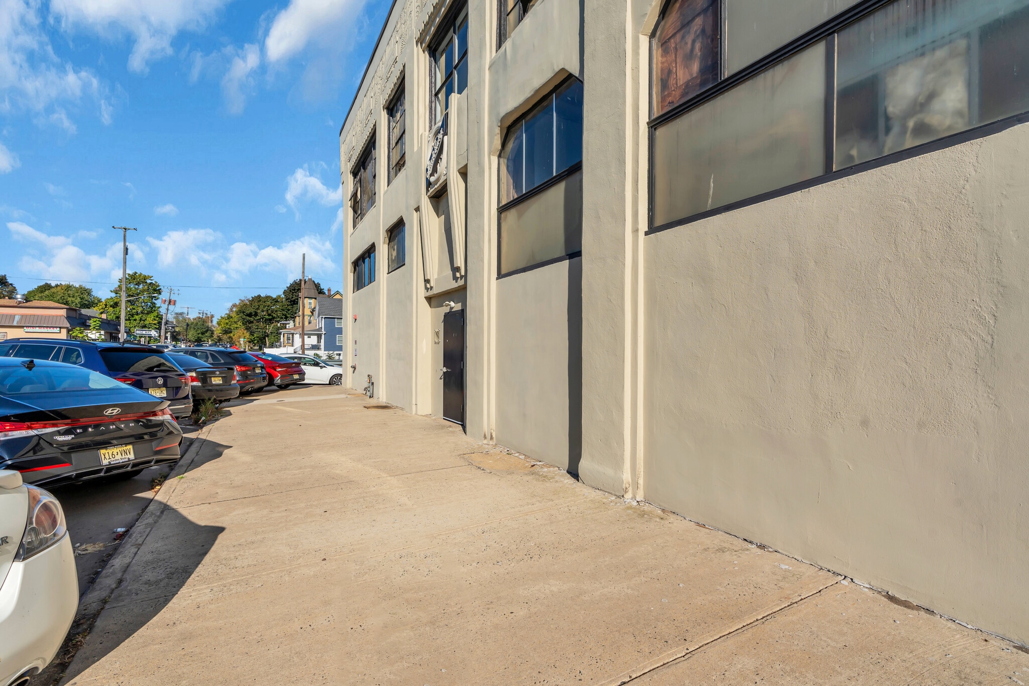 807 Summerfield Ave, Asbury Park, NJ for lease Interior Photo- Image 1 of 20