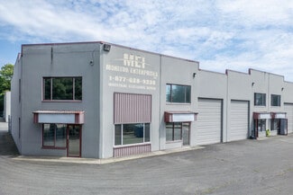Plus de détails pour 11443 Kingston St, Maple Ridge, BC - Industriel à louer