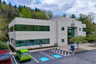 2400 Corporate Dr, Wexford PA - Services immobiliers commerciaux