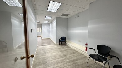 8000 N Federal Hwy, Boca Raton, FL for lease Interior Photo- Image 2 of 8