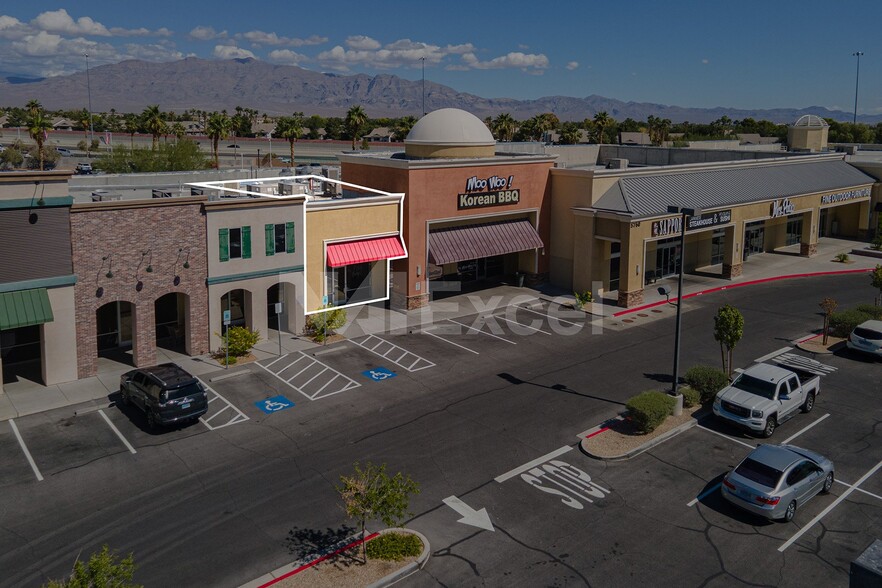 5720-5780 Centennial Center Blvd, Las Vegas, NV for lease - Building Photo - Image 3 of 4