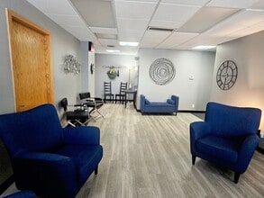 9031 W 151st St, Orland Park, IL for lease Building Photo- Image 1 of 11