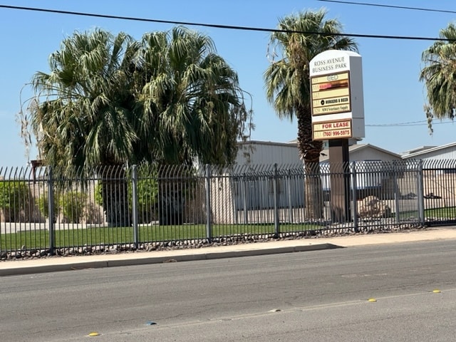 333 Ross, El Centro, CA for lease Primary Photo- Image 1 of 25
