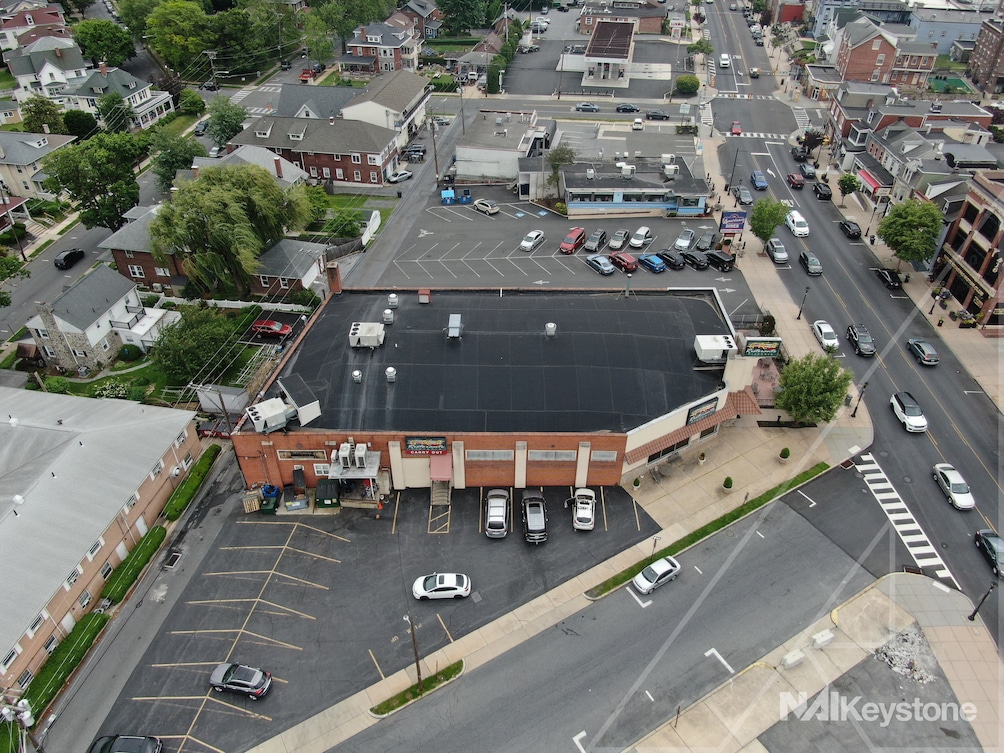 421 Penn Ave, West Reading, PA for sale Primary Photo- Image 1 of 17