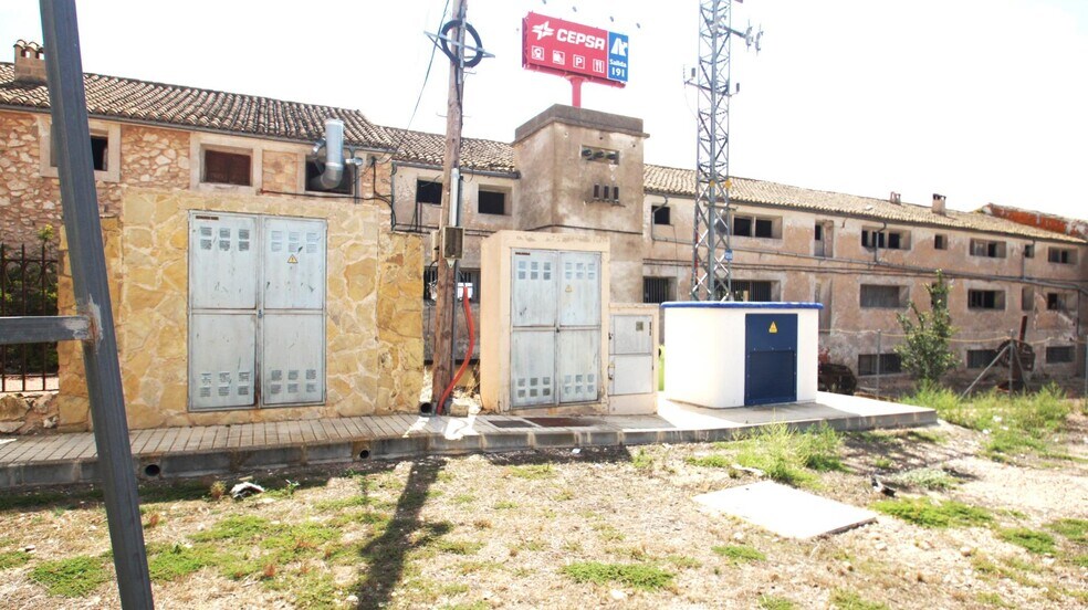 Commerce de détail dans Sax, Alicante à vendre - Photo du bâtiment - Image 3 de 25