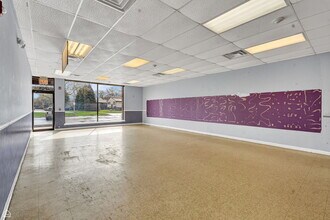 317-361 Schmidt Rd, Bolingbrook, IL for lease Interior Photo- Image 2 of 5