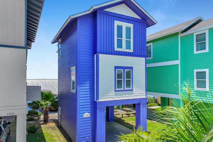 2207 Nelson Avenue, Port Bolivar, TX à vendre - Photo du bâtiment - Image 3 de 37