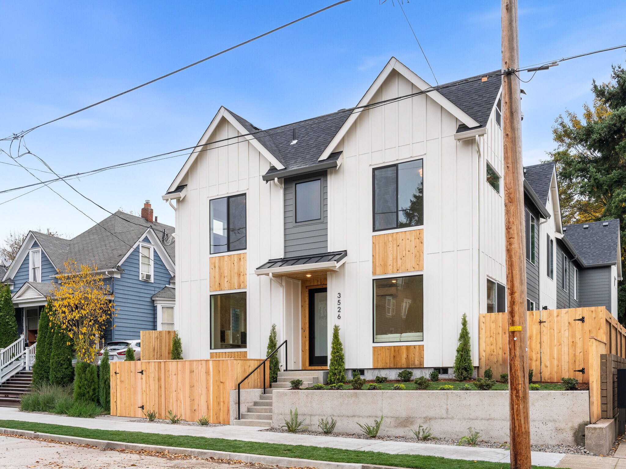 3562 Haight Ave, Portland, OR for sale Primary Photo- Image 1 of 53