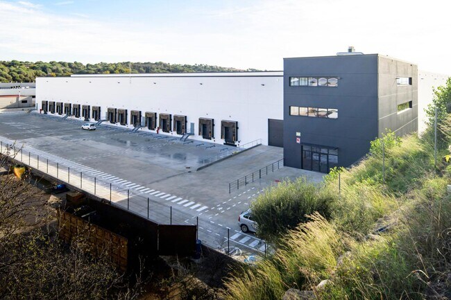 More details for Carrer Barcelonès, 37, Caldes de Montbui - Office, Industrial for Lease