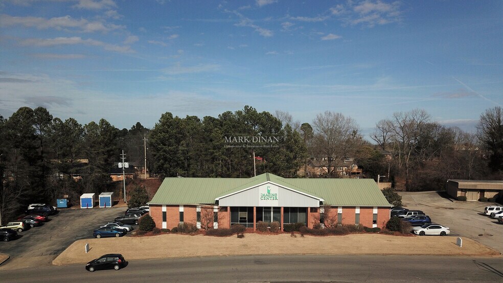 737 Memorial Dr, Bessemer, AL à vendre - Photo du bâtiment - Image 2 de 7