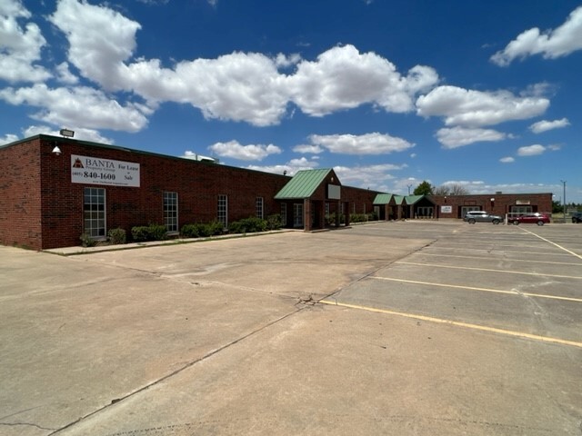 1885 Piedmont Rd N, Piedmont, OK for lease - Building Photo - Image 2 of 21