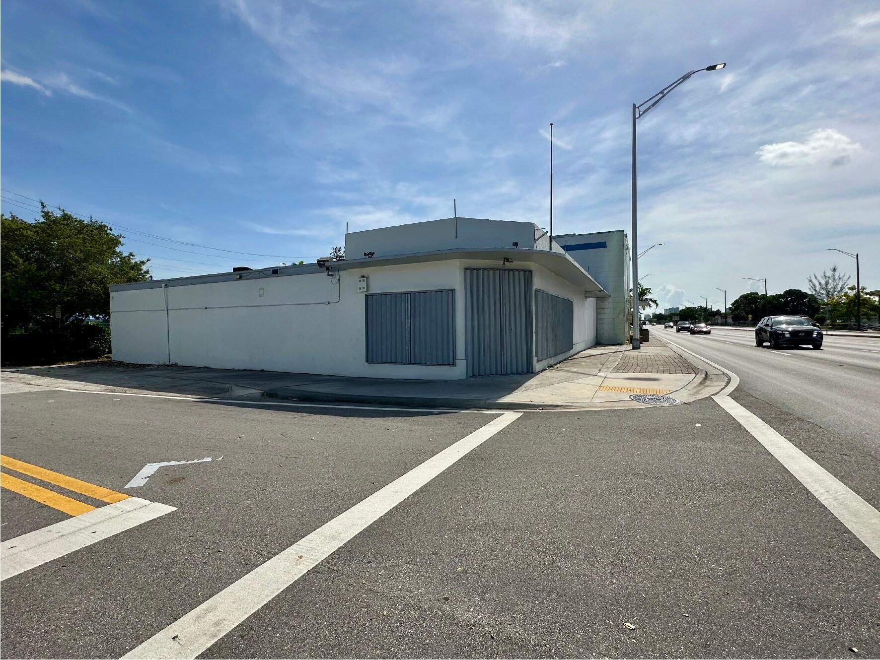 3045 W Broward Blvd, Fort Lauderdale, FL à vendre Photo du bâtiment- Image 1 de 16