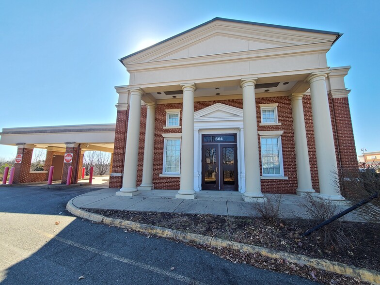 564 Celebrate Virginia Pkwy, Fredericksburg, VA for sale - Building Photo - Image 1 of 1