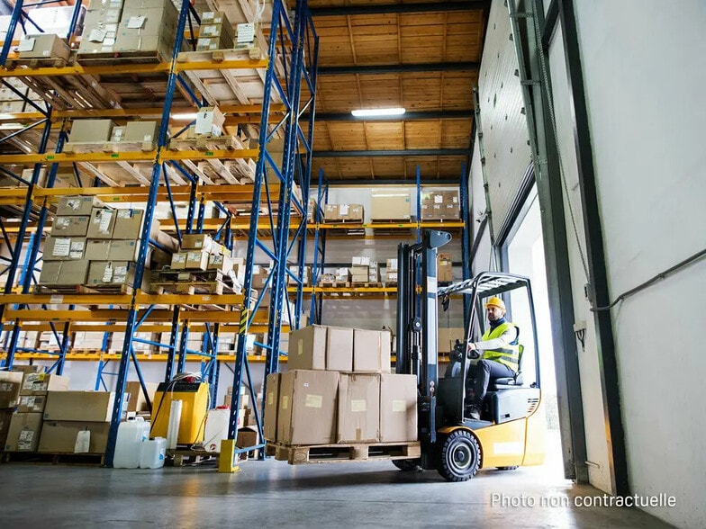 Flex in Saint-Priest for sale - Interior Photo - Image 3 of 4