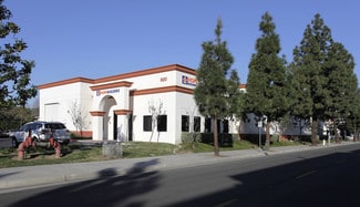 More details for 820 Poinsettia St, Santa Ana, CA - Industrial for Sale