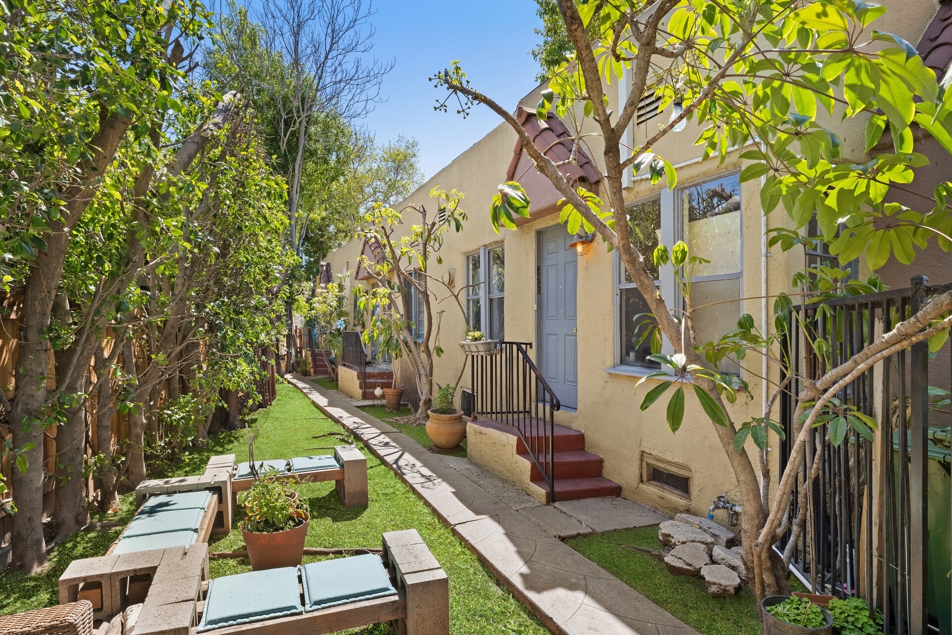 3456 Plata St, Los Angeles, CA à vendre Photo principale- Image 1 de 15