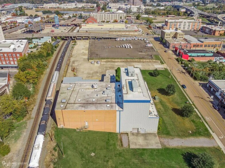 400 Lake St, Shreveport, LA à louer - Photo du bâtiment - Image 2 de 23