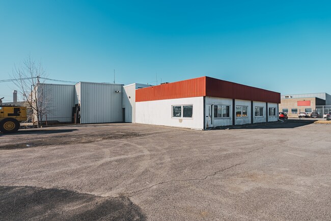 More details for 5260-5262 Rue Ramsay, Longueuil, QC - Industrial for Sale