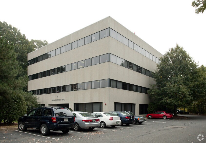5 Commonwealth Rd, Natick, MA à louer - Photo du bâtiment - Image 2 de 16