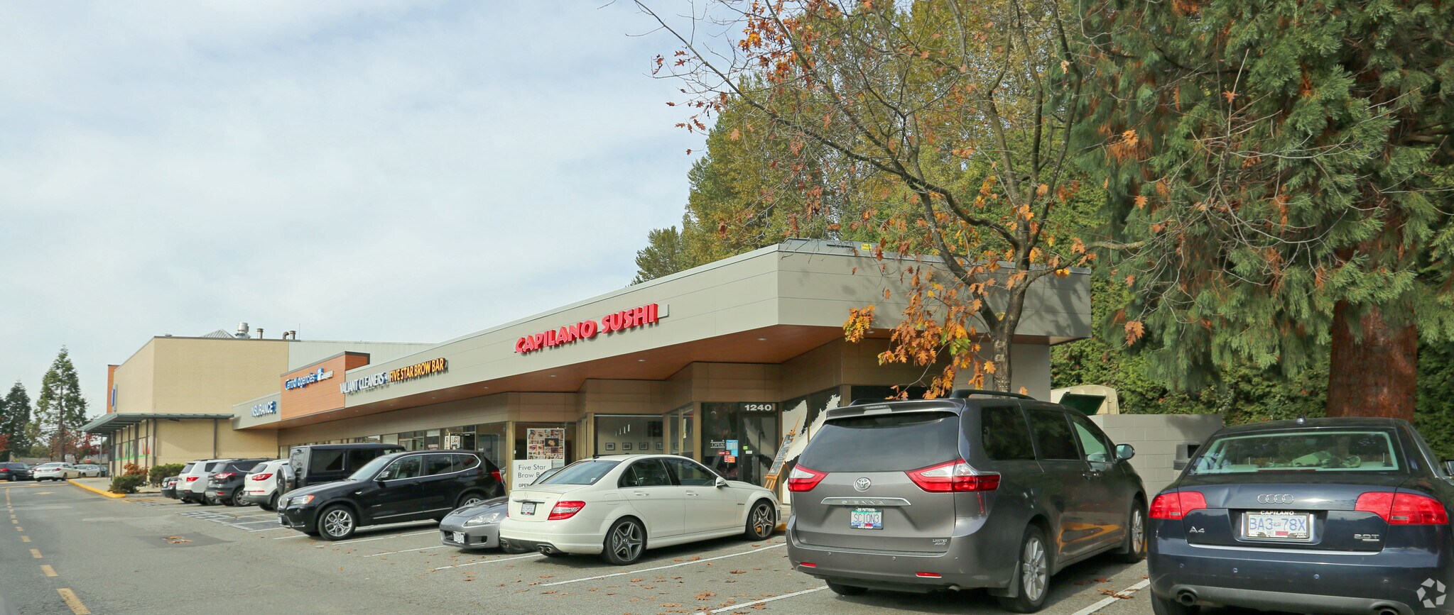 1240-1272 Marine Dr, North Vancouver District, BC for sale Primary Photo- Image 1 of 1